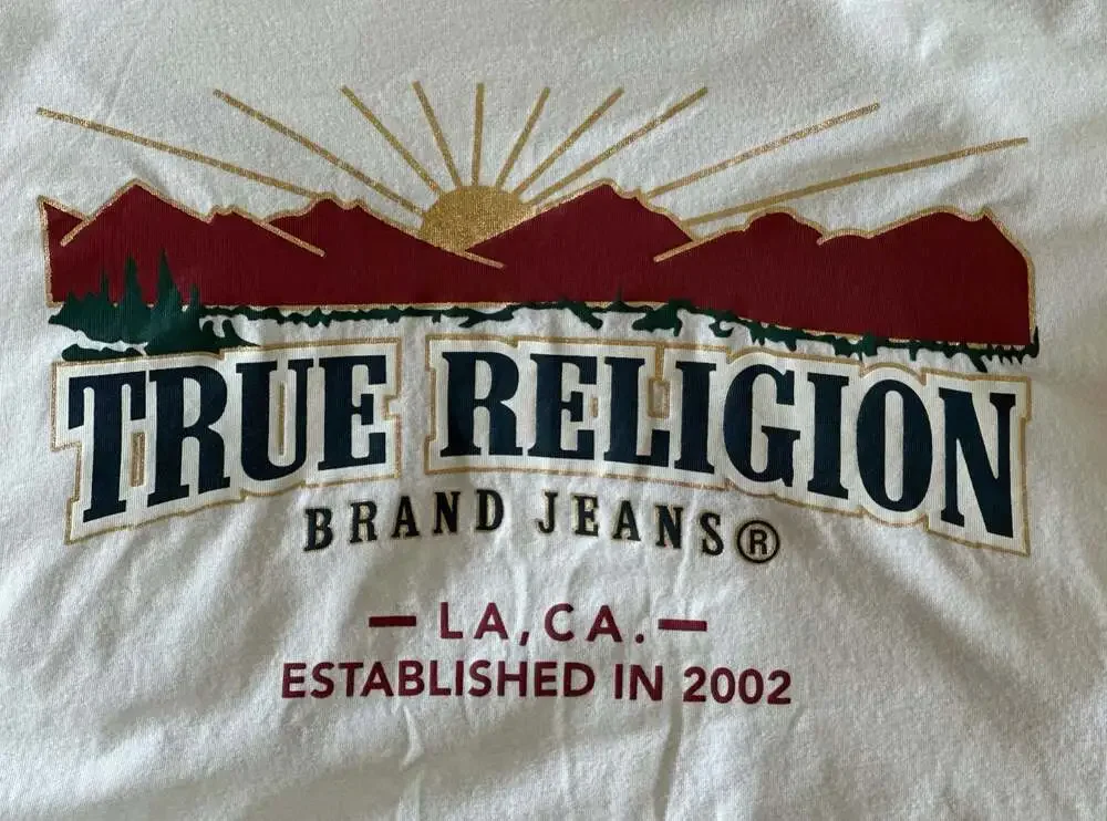 True Religion Men's White T-Shirt with Mountain Range Graphic Logo